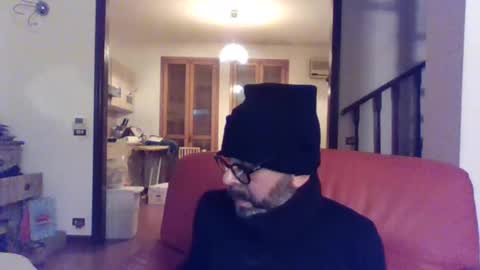 Snapshot of camomilla72 chatting on February 25, 2:48 pm Cristian online show from February 25, 2:48 pm