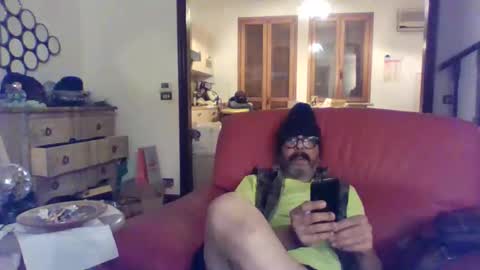 Snapshot of camomilla72 chatting on September 26, 2:47 pm Cristian online show from September 26, 2:47 pm