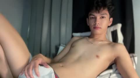 Ethan online show from November 20, 3:31 pm