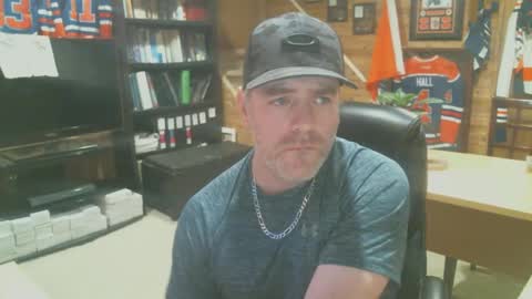 CanadianBacon6969 online show from December 24, 3:05 am