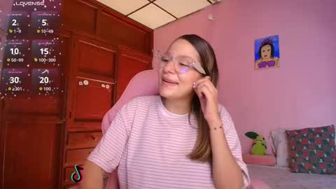 Candase online show from February 17, 9:25 pm