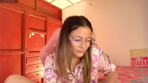 Candase online show from July 26, 3:15 am