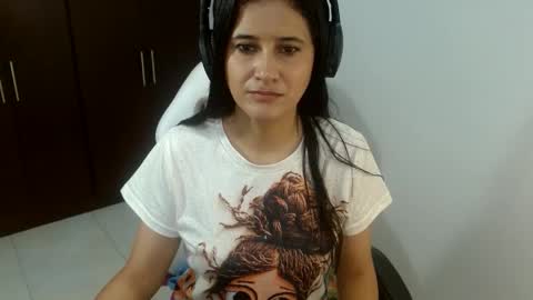 Carolina online show from February 10, 6:44 pm