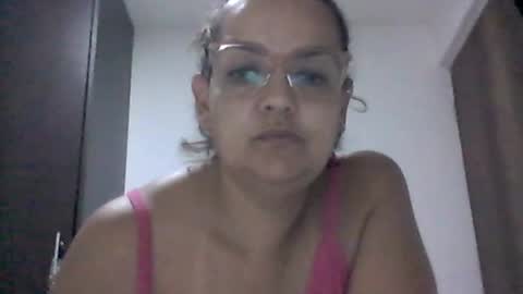 candela_blueberry online show from August 4, 6:48 pm