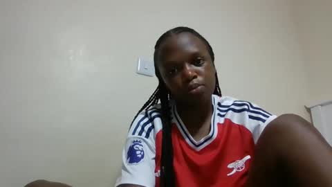 candiemaya online show from March 6, 9:25 pm