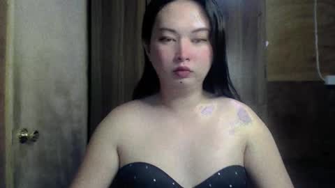 candiiice18 online show from November 6, 7:55 am