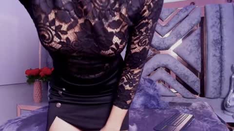 candy_dim online show from October 7, 9:11 pm