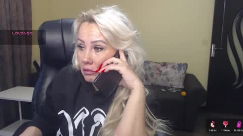 candy_hellenx online show from January 9, 6:41 am