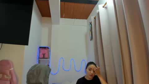 candy_kitty7343 online show from June 18, 5:24 am