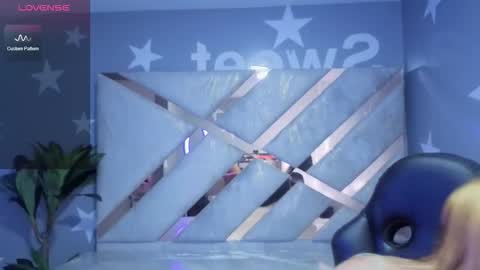 candy_kush_a online show from February 24, 9:29 pm