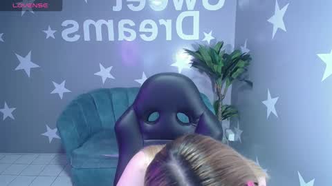 candy_kush_a online show from November 12, 8:55 pm