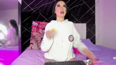 Leila  online show from November 14, 4:03 am