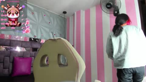 Ania online show from December 14, 11:05 am