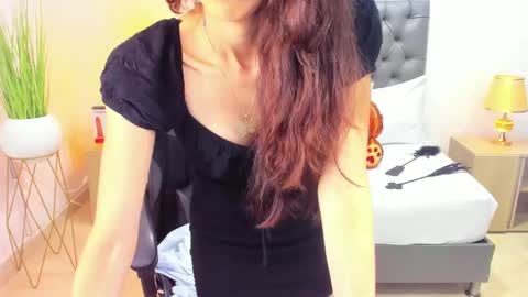 Snapshot of candy_summer28_ chatting on February 24, 7:30 pm CANDY online show from February 24, 7:30 pm