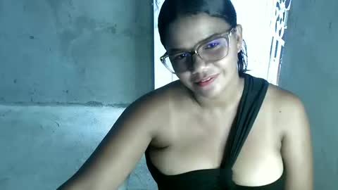 candyflowerlub online show from June 1, 3:46 pm