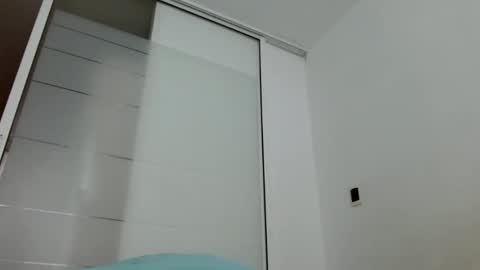 Snapshot of candygirlsweett chatting on October 29, 8:53 pm CandySweetGril online show from October 29, 8:53 pm