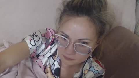 say meow and send tip  online show from July 22, 3:25 pm