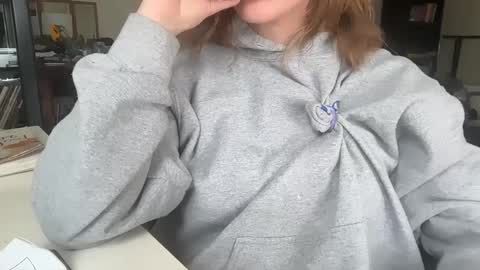 candysayscum online show from October 5, 10:17 pm