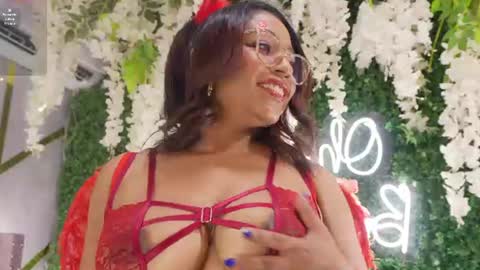 canela_montiel online show from June 13, 1:32 pm