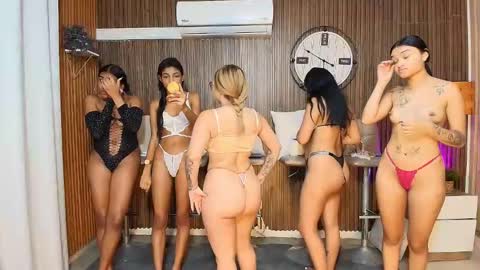 Sara online show from February 10, 11:24 am