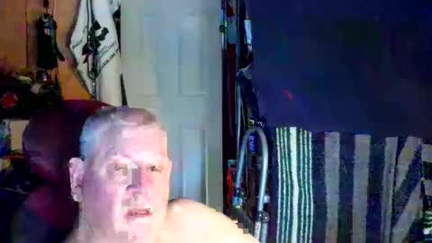 Snapshot of canoelicker69 chatting on October 10, 7:52 pm canoelicker69 online show from October 10, 7:52 pm