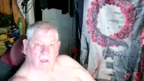 canoelicker69 online show from April 13, 6:45 pm