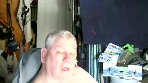 canoelicker69 online show from February 8, 3:04 pm