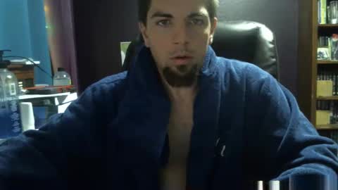 Caper1993 online show from December 19, 8:21 am