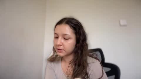 Emma online show from October 13, 6:48 am