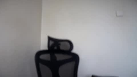 Emma online show from February 19, 8:24 am