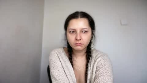 Emma online show from April 20, 7:33 am