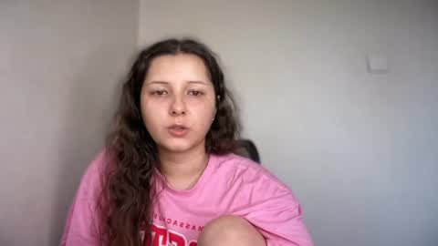 Emma online show from June 18, 9:14 am