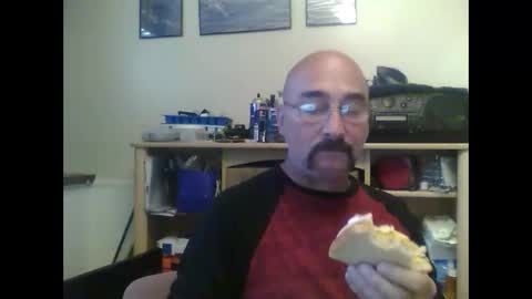 Captain Eros online show from April 3, 4:36 pm