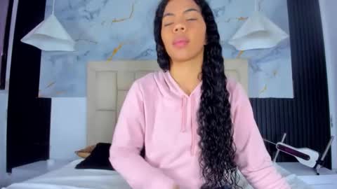 Cara  online show from February 4, 12:31 pm