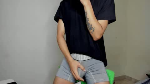 Carlos and Cristian  online show from November 10, 11:02 am