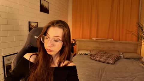 careyjonas online show from March 4, 5:43 pm