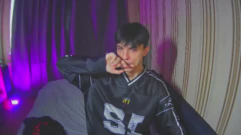 carll_x online show from March 10, 10:08 am