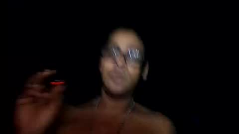 carloslove1972 online show from April 12, 5:33 am