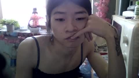 CarlyJoy online show from February 22, 11:46 am