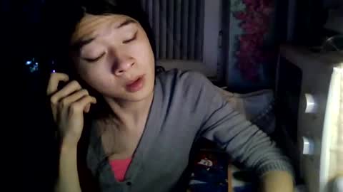 CarlyJoy online show from February 4, 5:17 pm