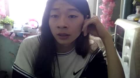 CarlyJoy online show from October 7, 8:43 am