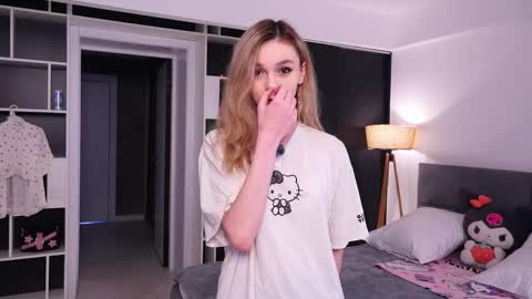 Alice online show from April 21, 5:36 am