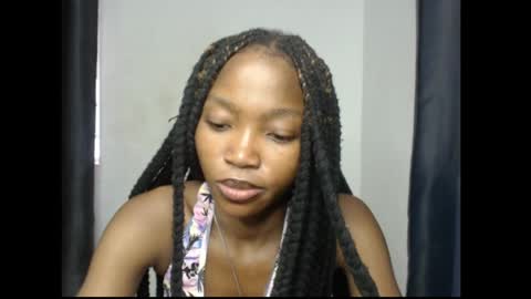 caroline online show from April 4, 7:26 am