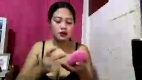 Philippa online show from June 13, 11:20 am