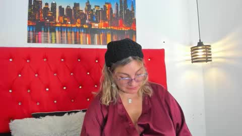 Carolina online show from February 22, 7:27 pm