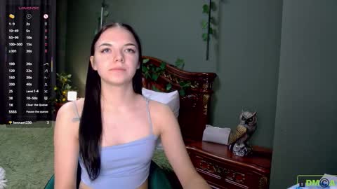 Mary and Carol online show from October 5, 5:09 pm