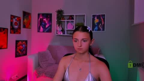 Caroline online show from July 28, 9:29 am