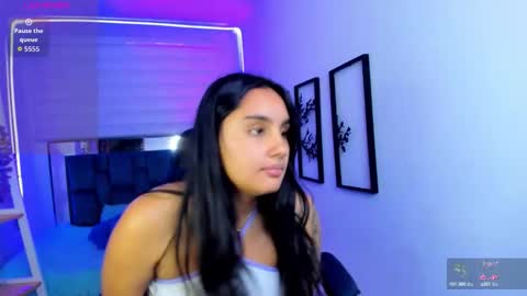 caroline_rodriguez_9 online show from September 19, 4:16 am