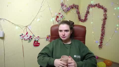 Caroline online show from January 11, 3:20 pm