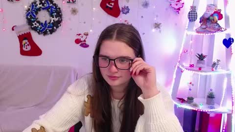 Caroline online show from December 21, 6:52 am